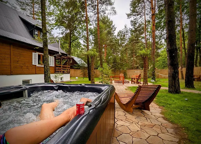 Szumiaca Sosna - Jacuzzi, Ognisko, Sauna, Bbq