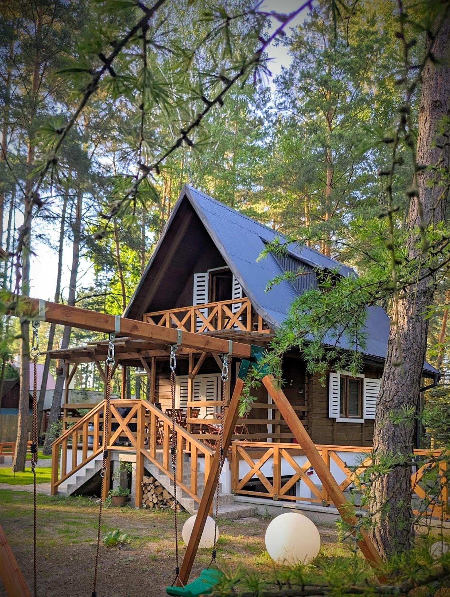 Holiday home Szumiaca Sosna - Jacuzzi, Ognisko, Sauna, Bbq *